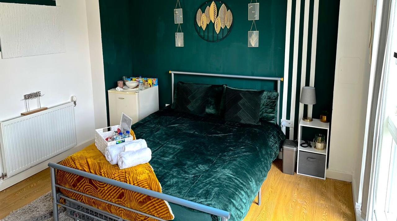 Comfortable Private Room In Bermondsey Лондон Экстерьер фото